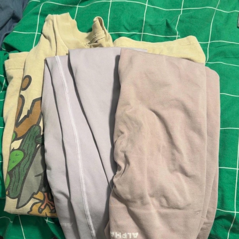 Alphalete bottoms and Inaka top